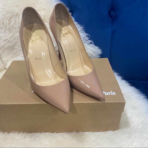 Christian Louboutin Shoes - Christian Louboutin décolleté 554